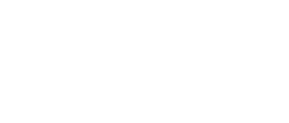 緑豊かな屋上庭園を望む内廊下設計